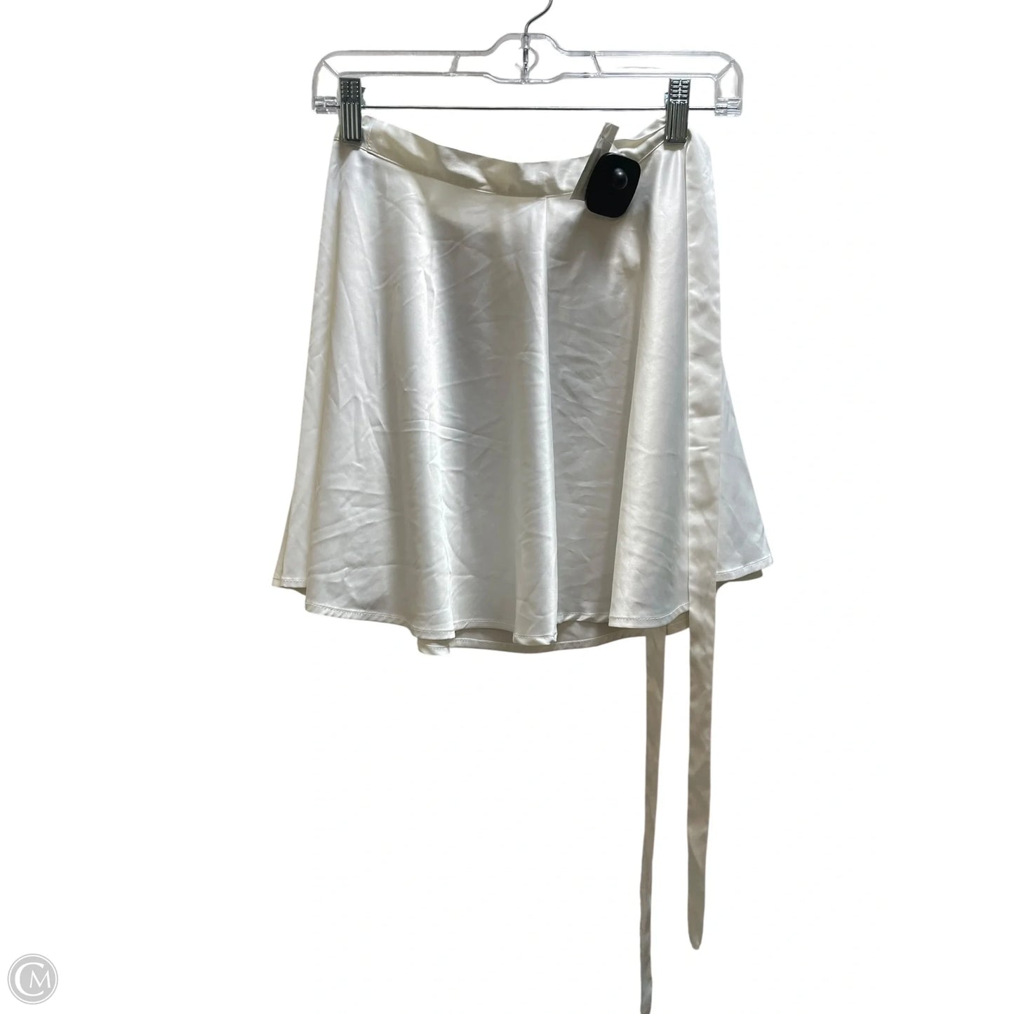 Skirt Mini & Short By Clothes Mentor In White, Size: Xxs