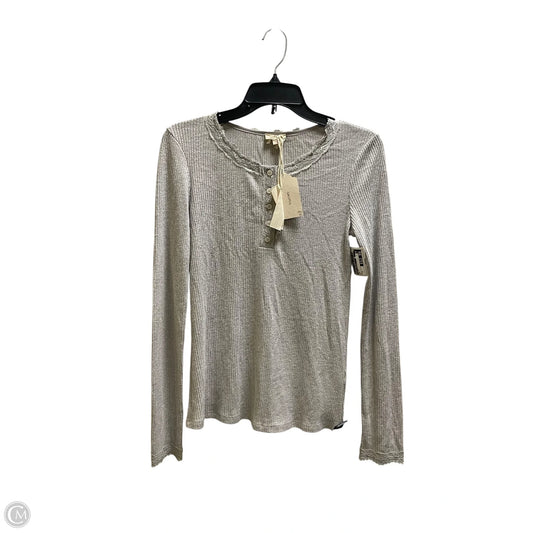 Top Long Sleeve By Hem & Thread In Grey, Size: S