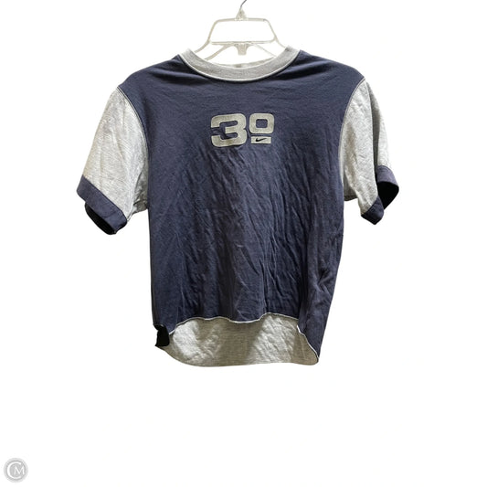 Top Short Sleeve By Nike Apparel In Grey, Size: M