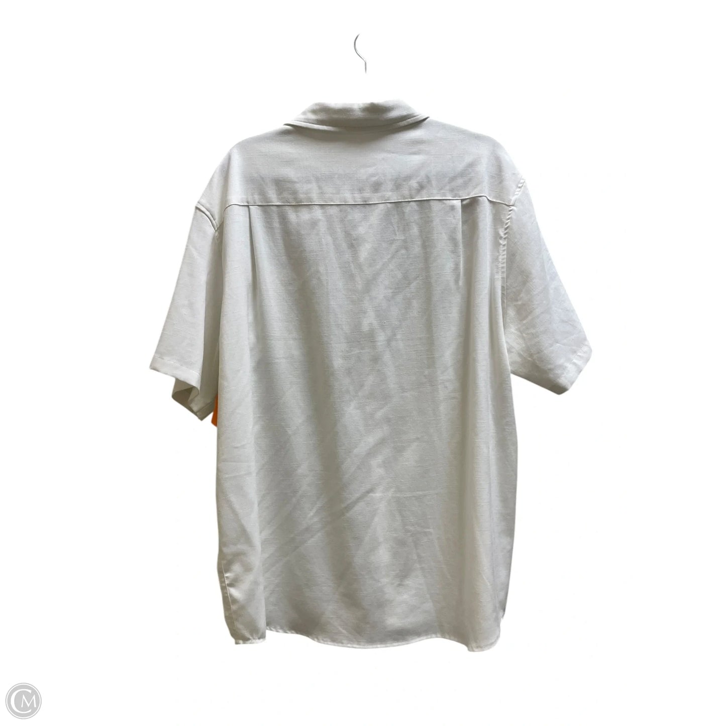 Top Short Sleeve By Clothes Mentor In White, Size: Xxl