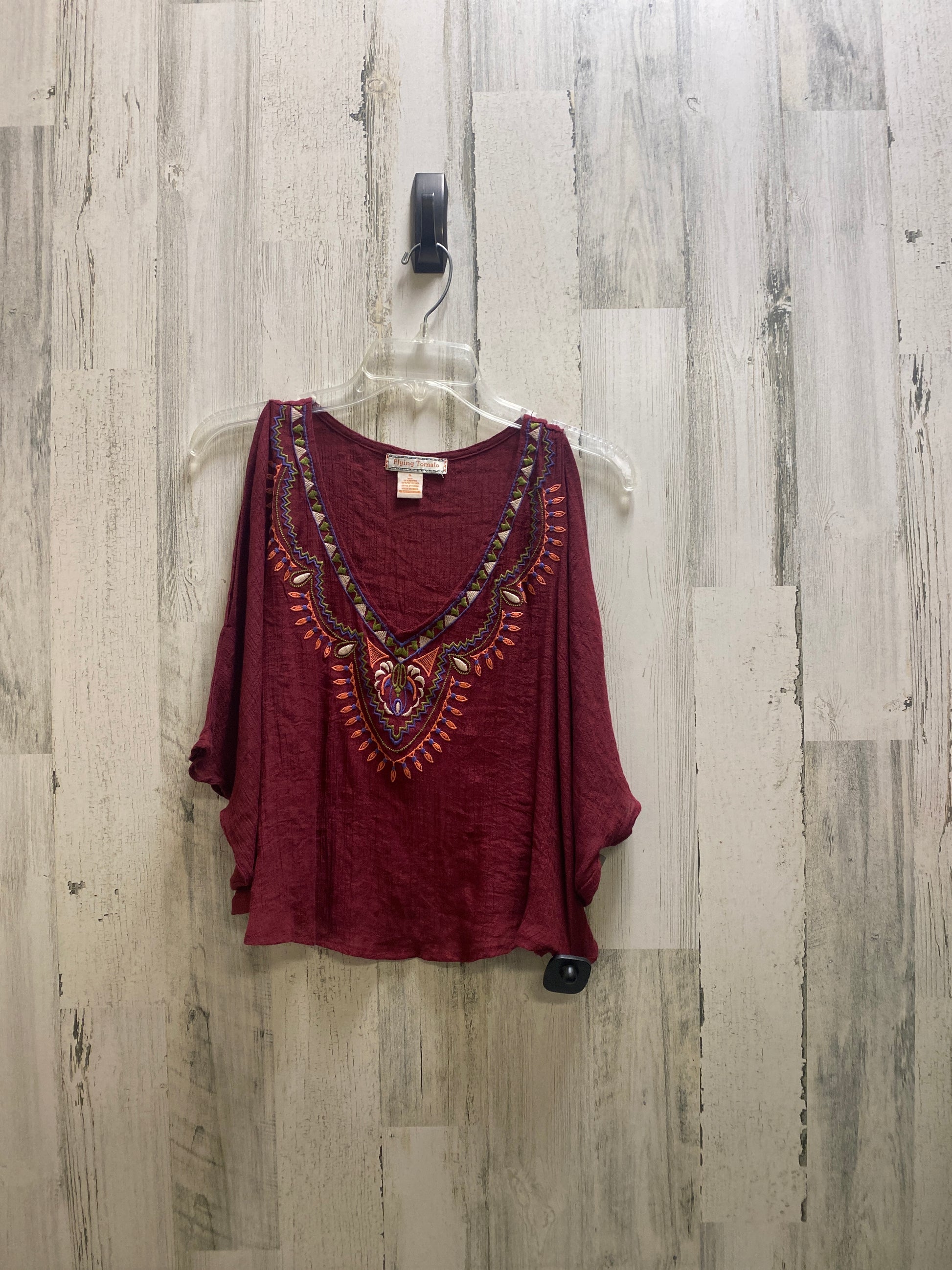 Top Short Sleeve By Flying Tomato Size S Clothes Mentor St Matthews 140