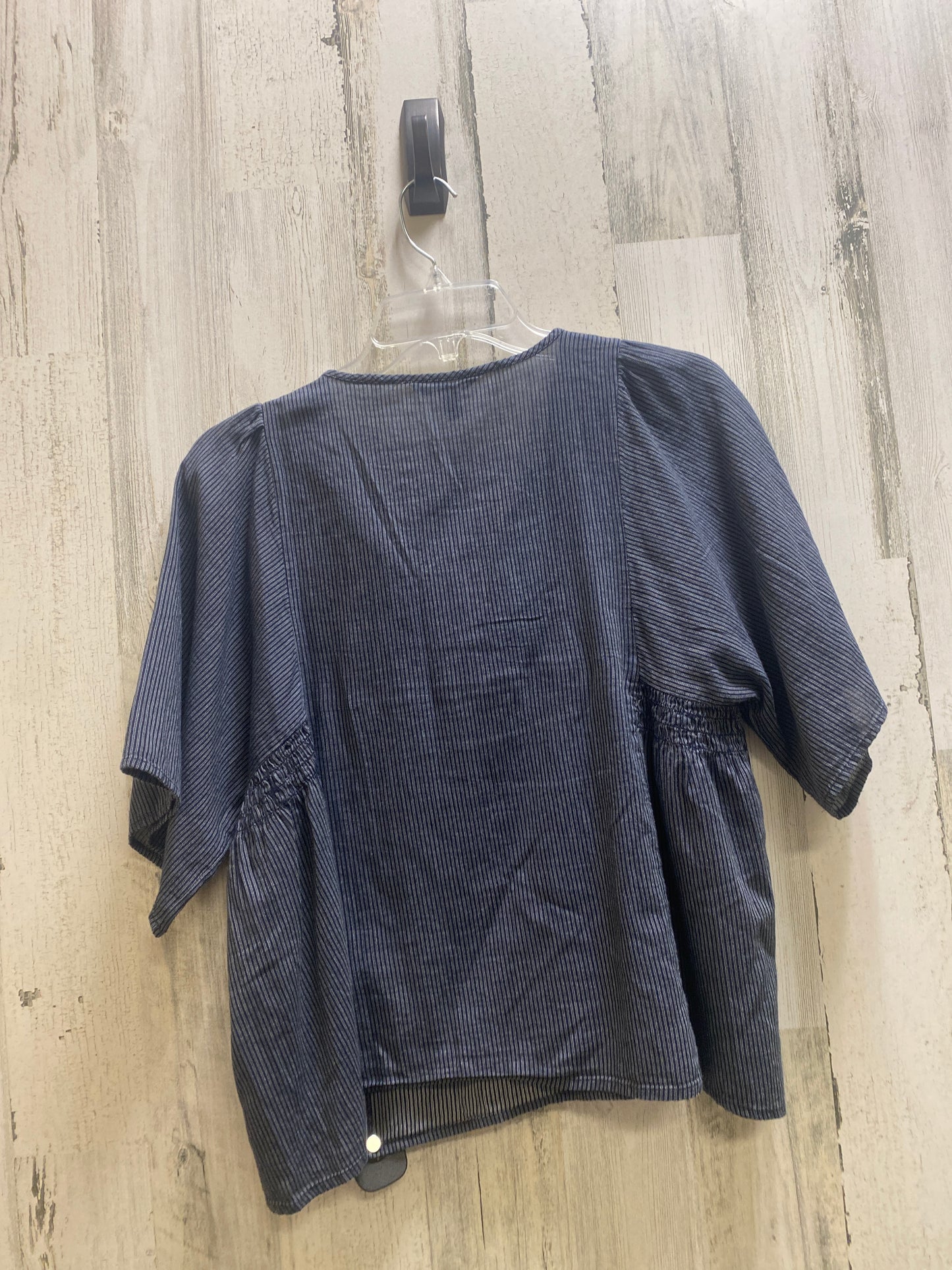 Top Short Sleeve By Banana Republic  Size: S