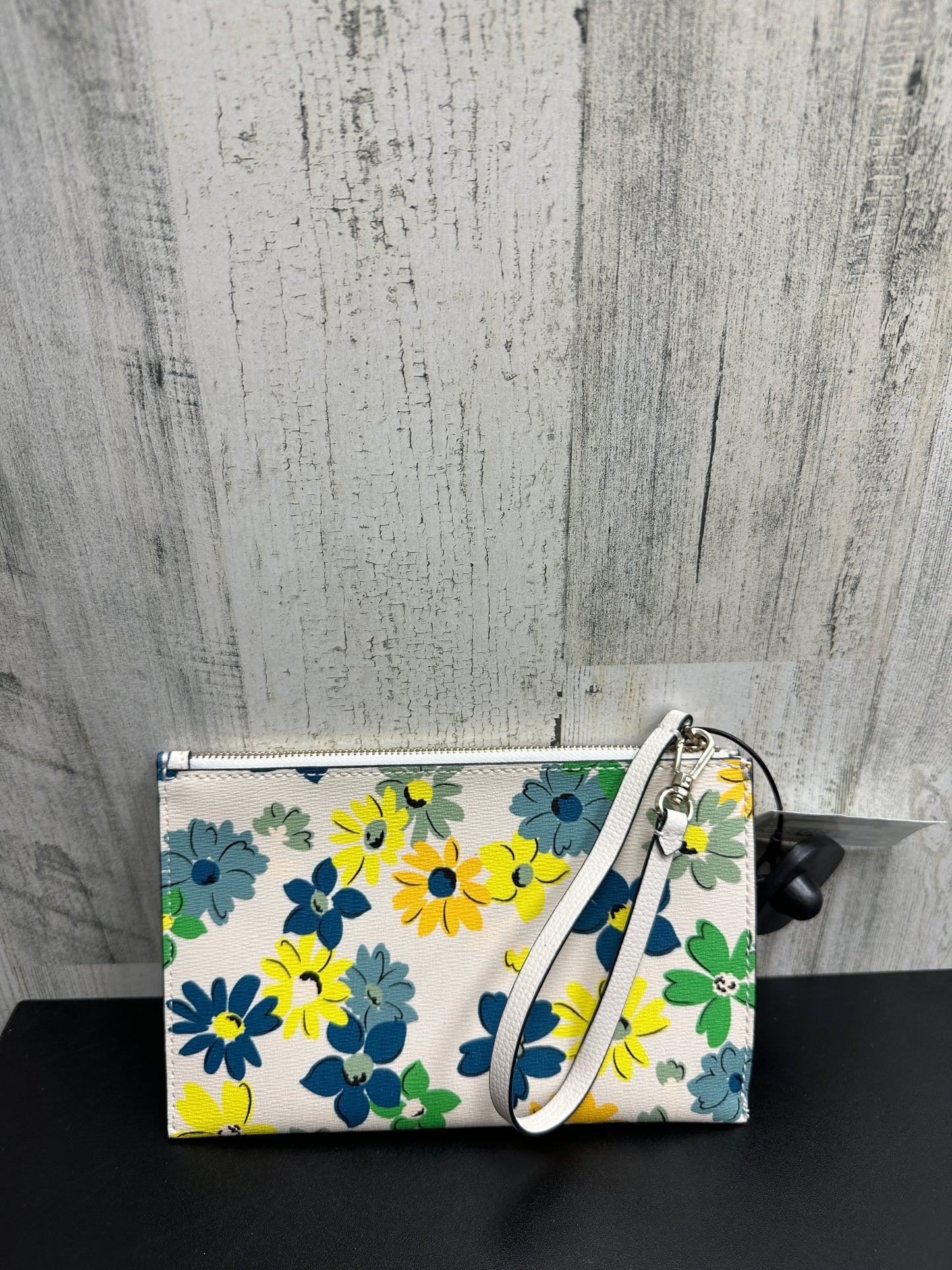 Wristlet By Kate Spade  Size: Small