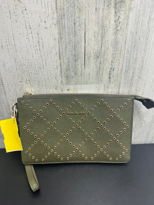 Wallet Designer By Michael Kors  Size: Small