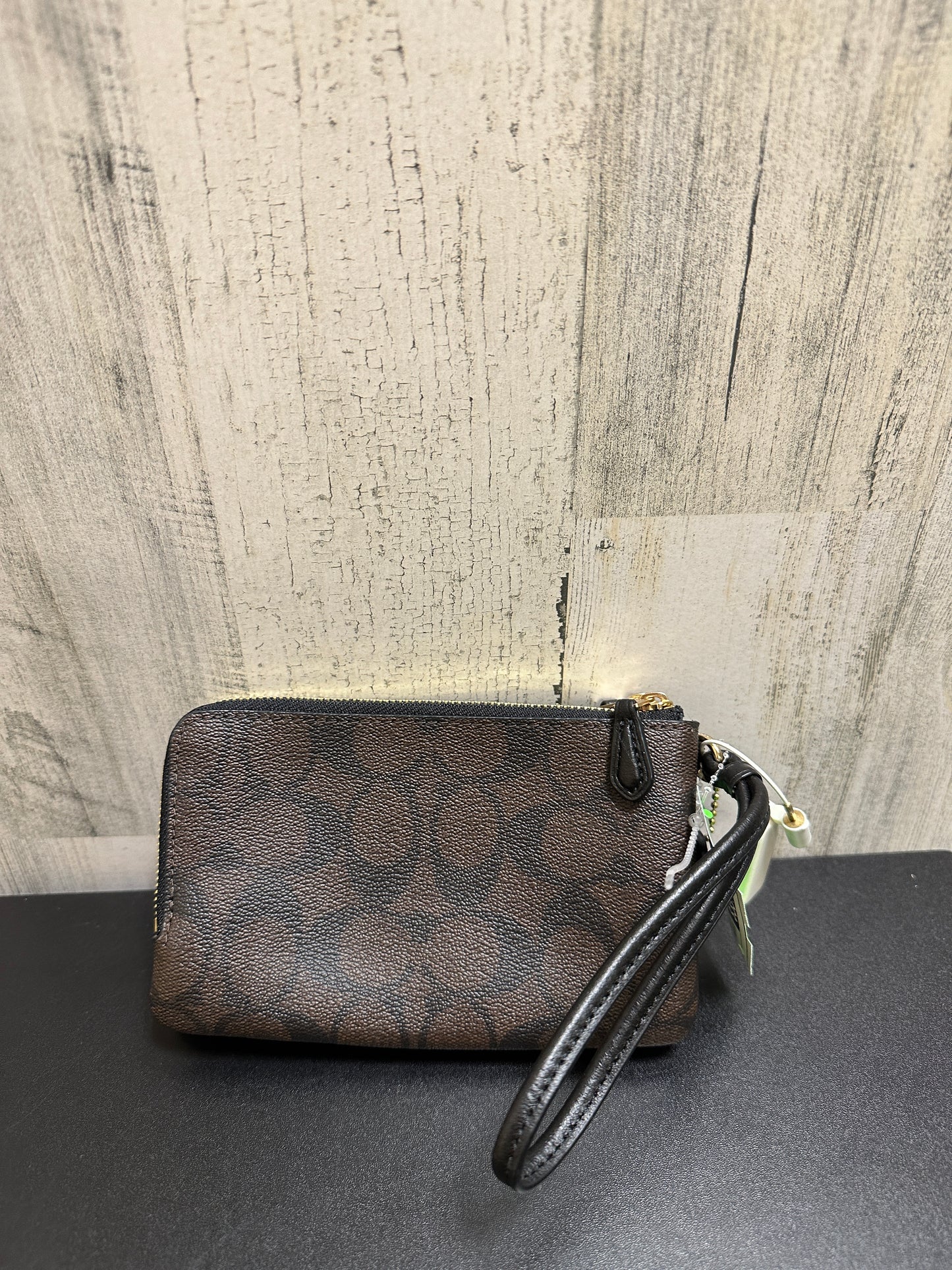 Wallet Designer By Coach  Size: Medium