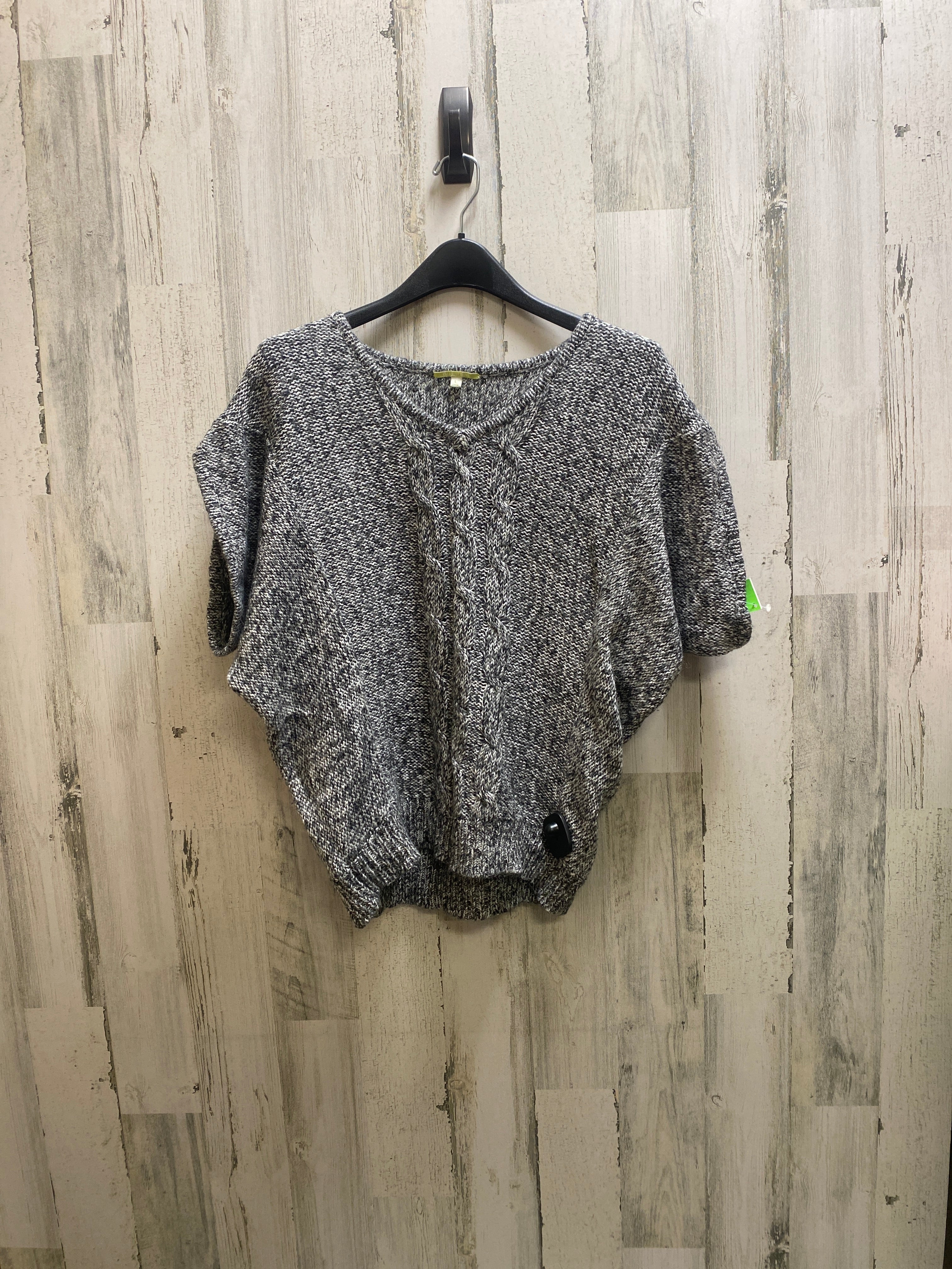 Sweater By Wild Fable Size: M